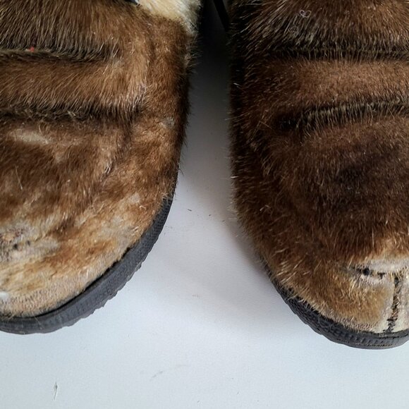 Vintage Blondo fur boots/booties with wool lining. - Picture 6 of 11